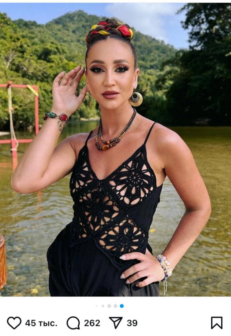 38-летняя певица Ольга Бузова надела кружевное платье и восхитила фанатов