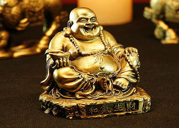 Бог богатства китайский Хотэй. Буддийский Бог богатства Хотей. Китайский Божок Хотей. Будда Майтрейя Хотей. Бог достатка