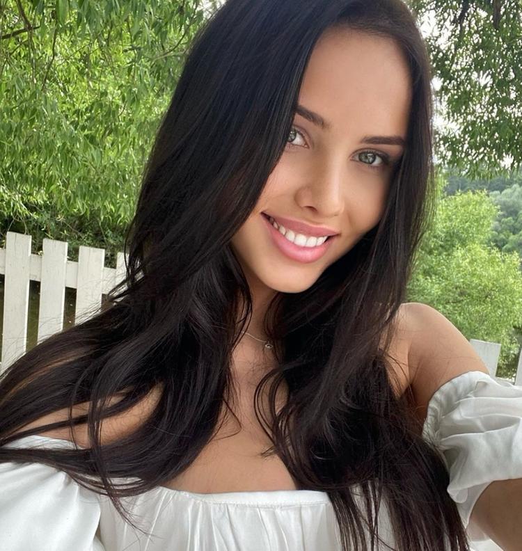 Секс Юная Мама С Сыном Русские