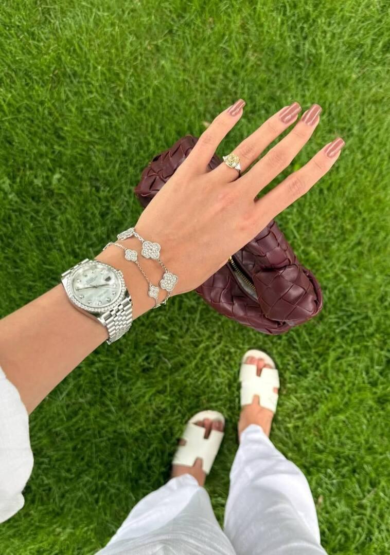 Валя Карнавал выходит замуж: что известно о женихе 23-летней блогерши