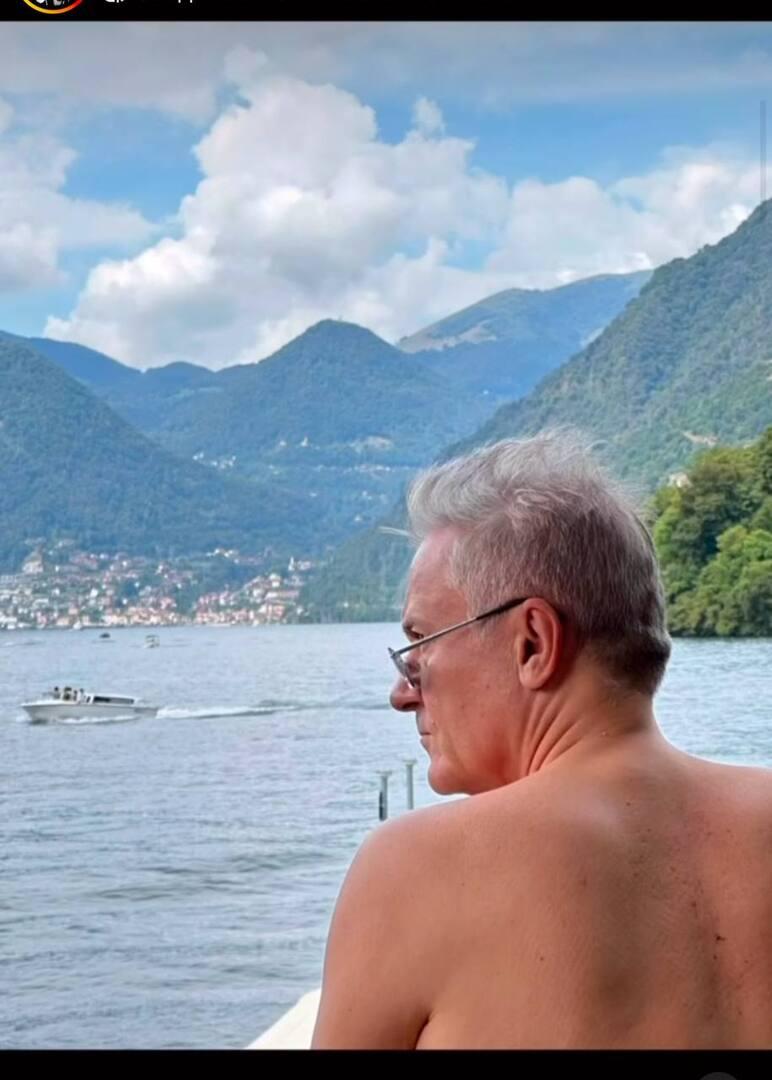 Олег Меньшиков поделился снимками из Италии и получил реакцию Аллы Пугачевой