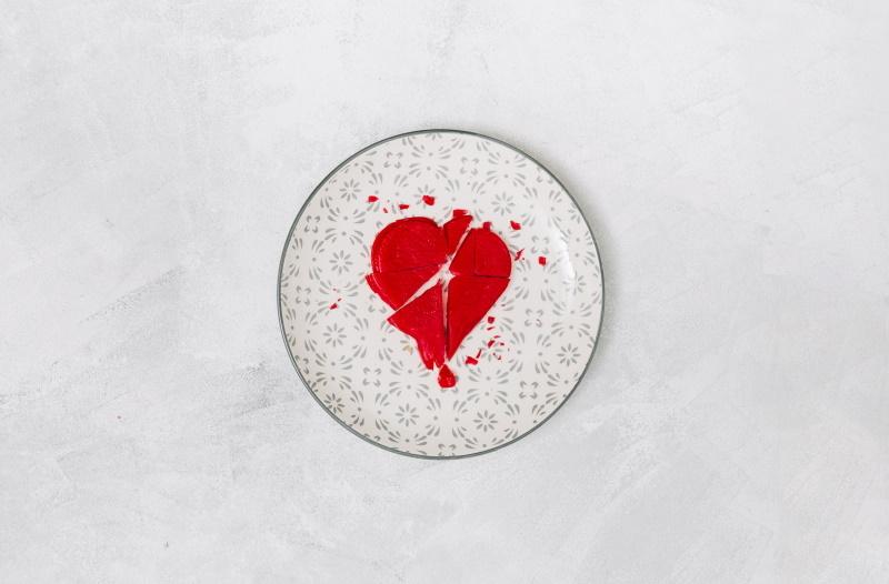 Просто так ничего не бывает: почему жены «внезапно» уходят от мужей