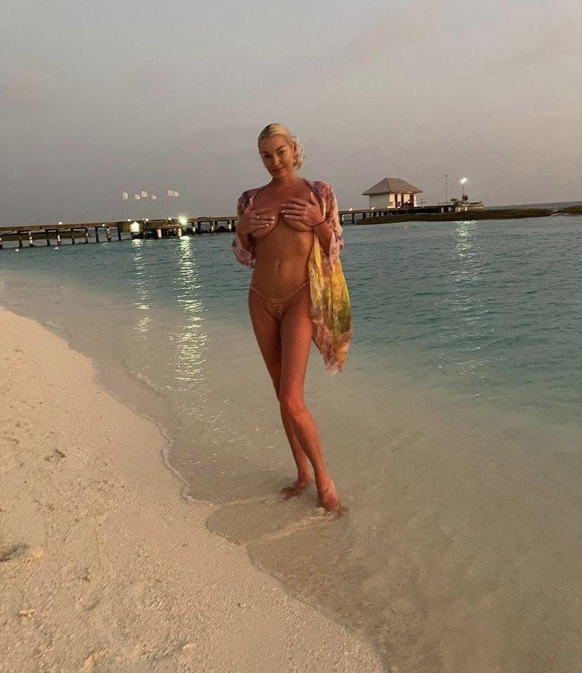 Анастасия Волочкова