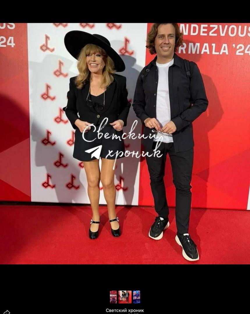 75-летняя певица Алла Пугачева появилась на фестивале Вайкуле в коротких шортах