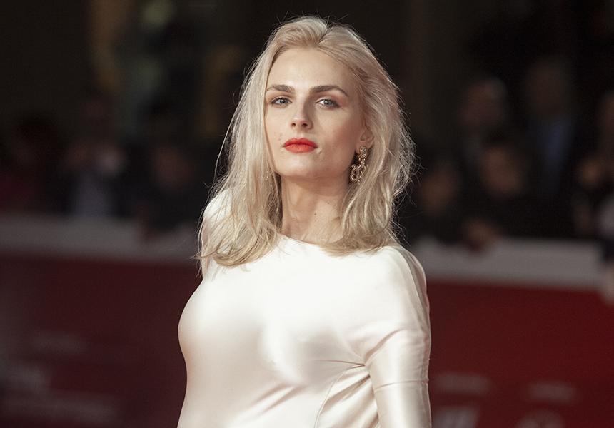 Пежіч, Сампайо й інші транс-моделі