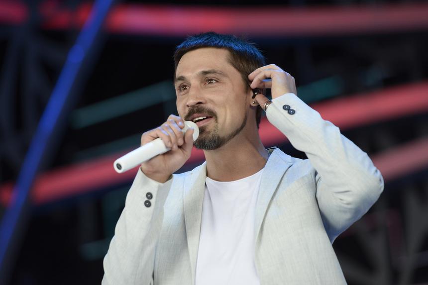 Молодой певец Паша Руденко уличил в обмане бывшую пиарщицу Димы Билана