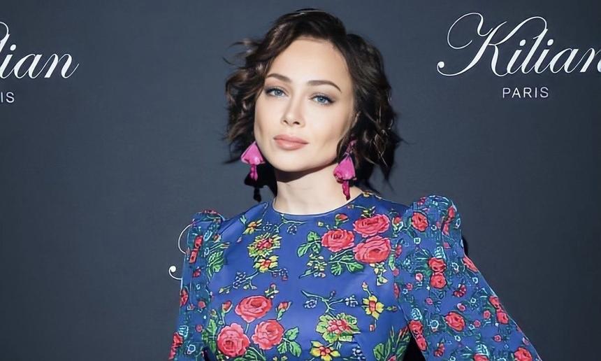 Не насосала, а подарили: Настасья Самбурская раскрыла правду о покупке шикарного особняка