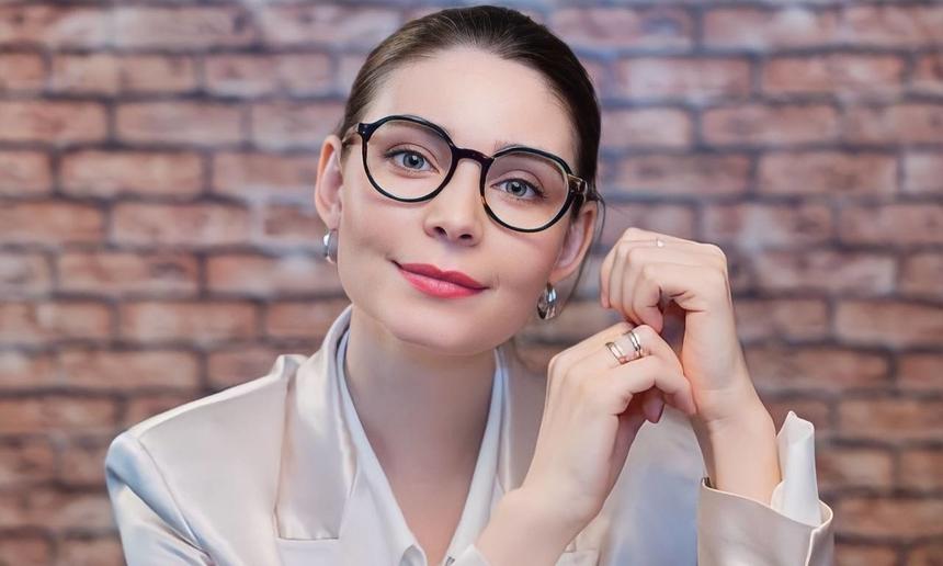 Дочь Алены Яковлевой столкнулась с серьезными проблемами со здоровьем после страшного ДТП