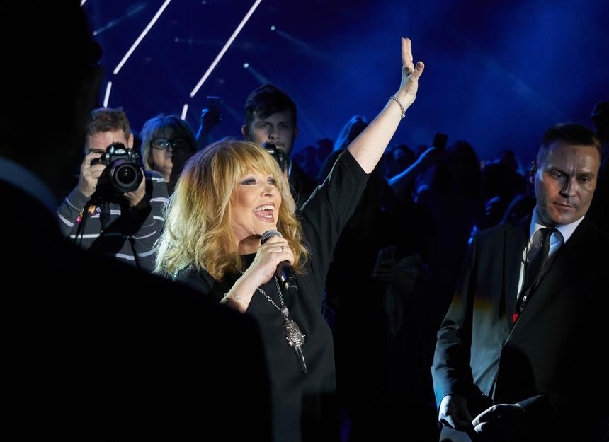 На израильтянку Пугачеву охотится местная полиция