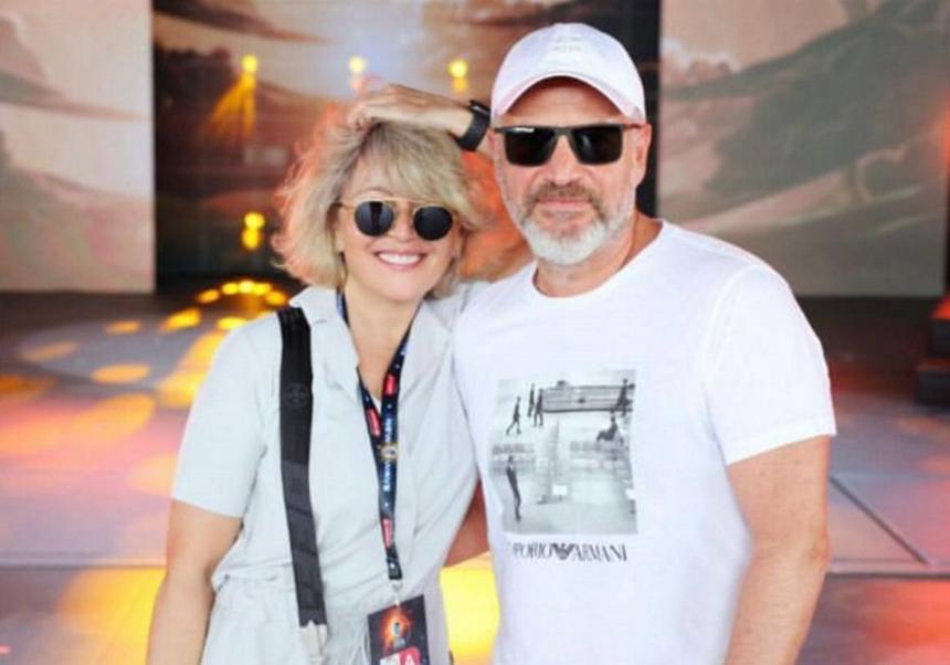 «Смешали все в кучу»: Агутин внес ясность в свой развод с Варум