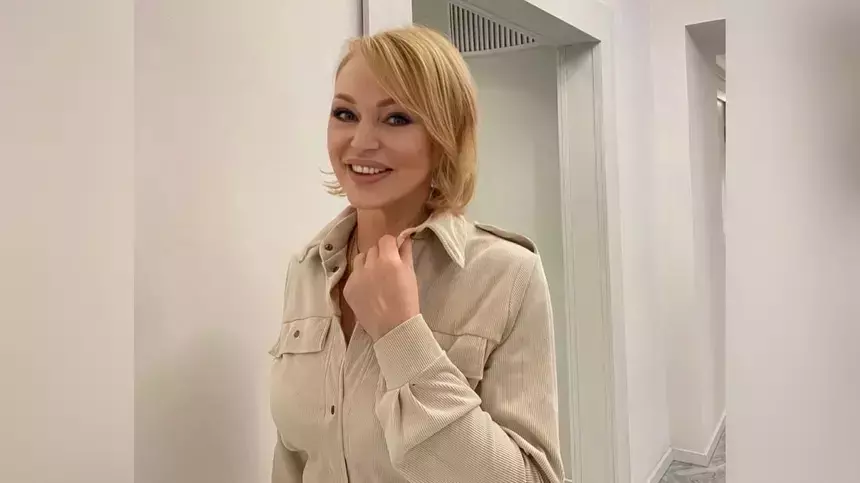 Алла Довлатова заставила Влада Соколовского перестать изменять своим женам