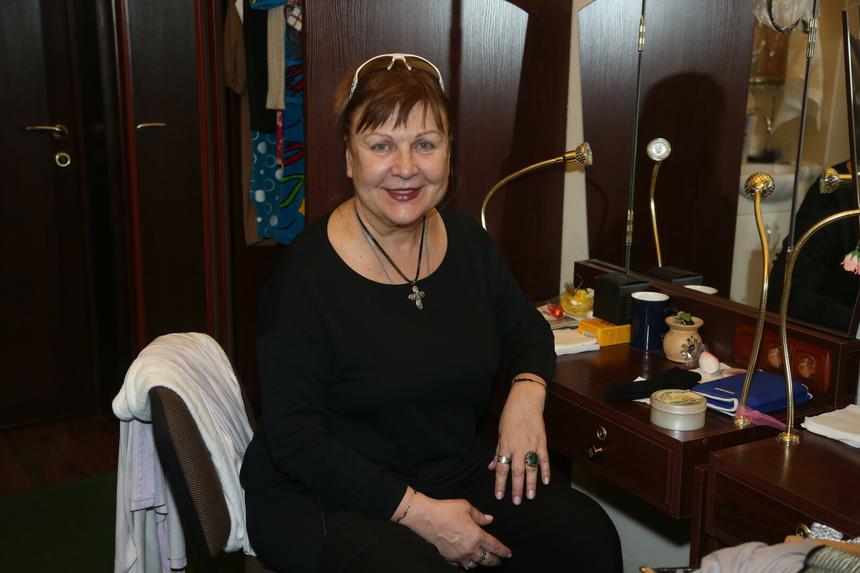 «Предлагали взломать дверь ее квартиры»: что известно об исчезновении звезды «Сватов» Кравченко