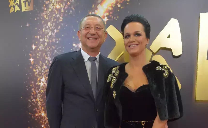 «Анатолий хулиганит»: бывший муж певицы Славы делает все, чтобы вернуть любимую