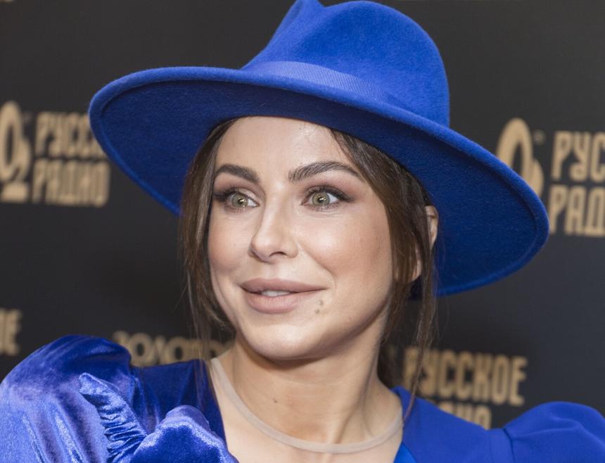 Был турок, теперь испанец: новая любовь Ани Лорак встревожила поклонников