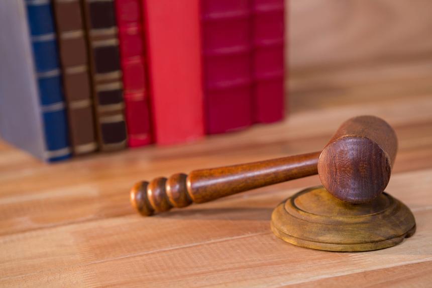 Подавший на развод Ярослав Бойко не смог расторгнуть брак с танцовщицей