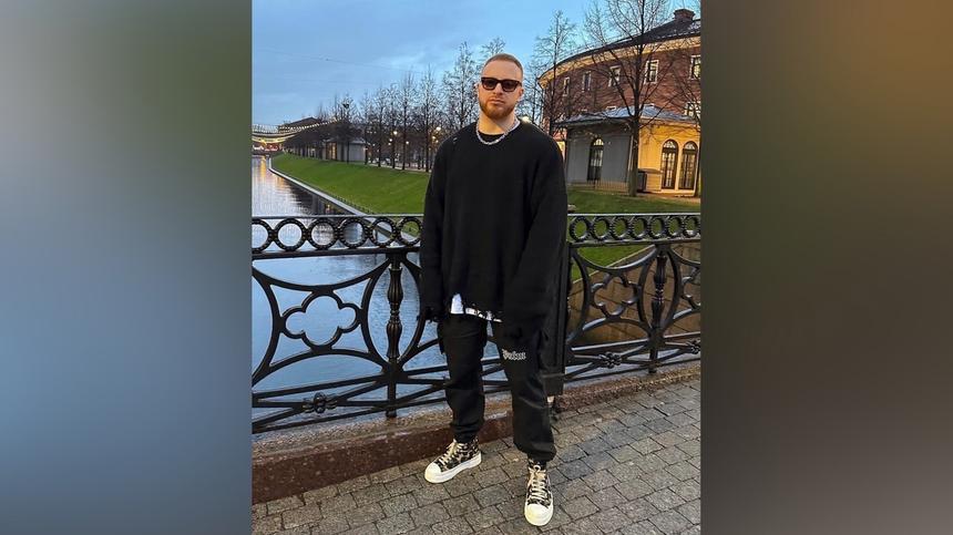 «Была на свадьбе»: предполагаемая любовница женатого рэпера Леши Свика подверглась травле