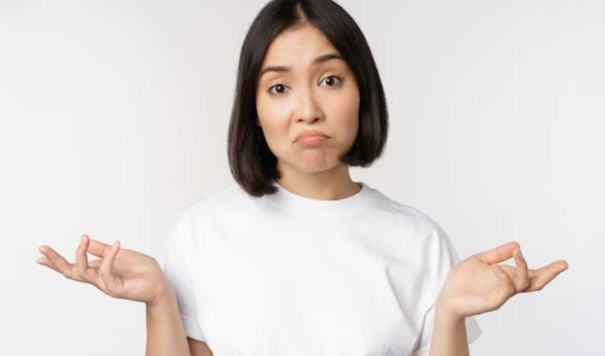 Узнав, что бойфренд ее оставил, девушка вызвала полицию