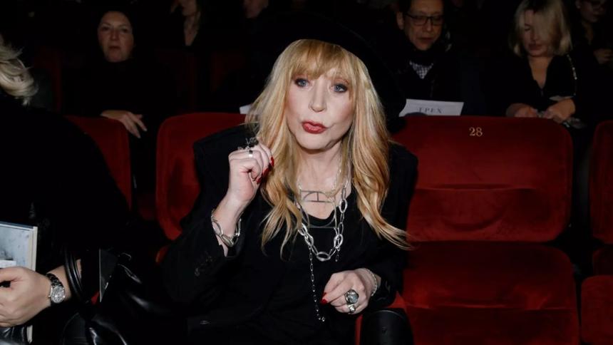 «Маразм достиг зенита»: звезда Первого канала унизила «разрешившую весну» Пугачеву