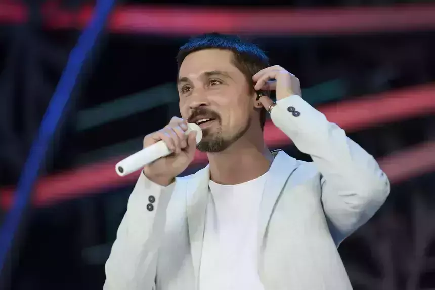 Удалили зубы и сделали переливание крови: Дима Билан озвучил страшный диагноз