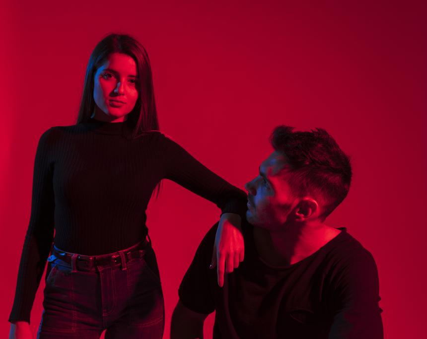 БДСМ-раб насмерть забил молотком бойфренда госпожи после ее просьбы