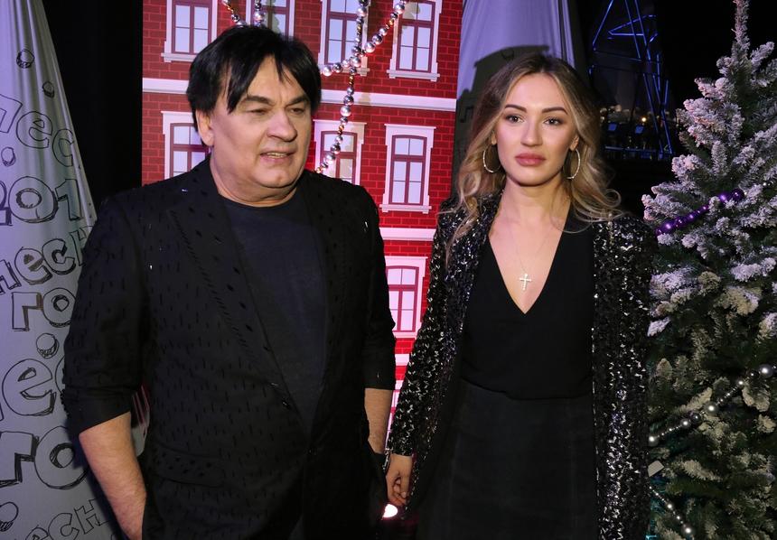 «Игла близится к моим губам»: дочь Александра Серова потеряла сознание в кресле врача