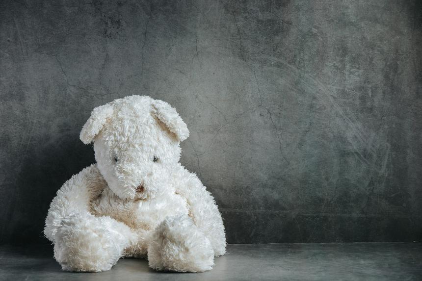 В руках нашли мишку и записку: девятиклассница в Новой Москве покончила с собой из-за парня