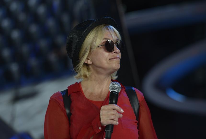 Инсульт, кома и безденежье: Лайма Вайкуле отказала в помощи своему больному звукорежиссеру