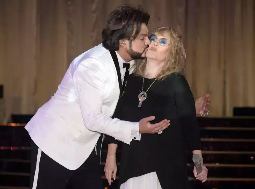 Близкий друг Пугачевой набросился на Филиппа Киркорова и назвал его «говнюком»