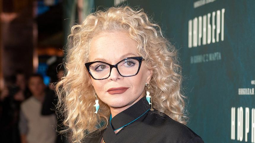 «Всегда ее боялась»: дочь Ларисы Долиной раскрыла правду о взаимоотношениях с матерью