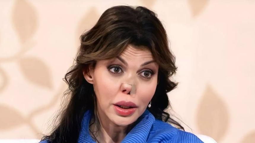 «Уже четыре года не видел»: Аршавин отказался общаться с дочерью от экс-супруги с разрушенным носом