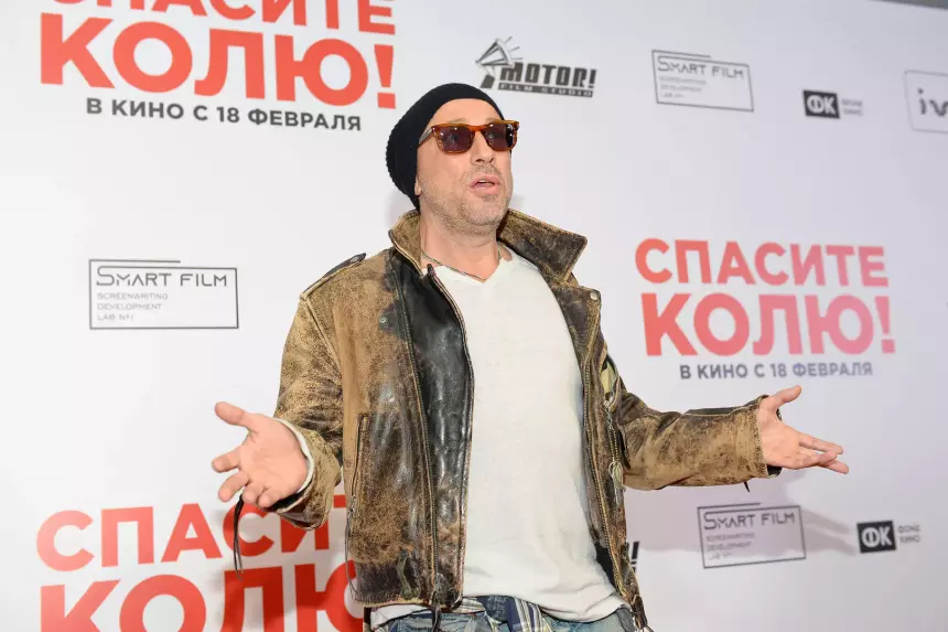 Дмитрий Нагиев был замечен с родственницей Аллы Пугачевой за границей