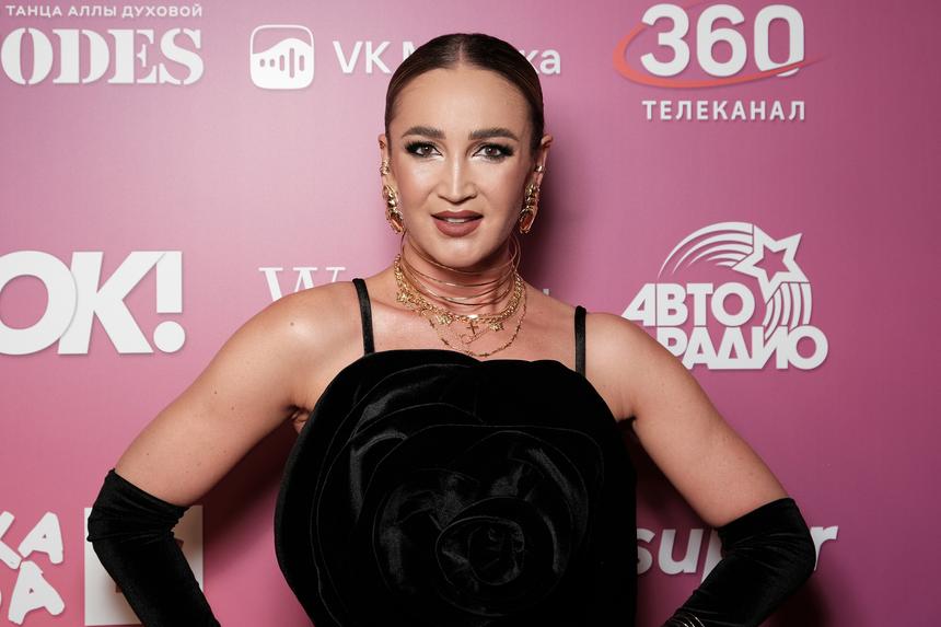 Ведущий «Дома-2» рассказал о страданиях Ольги Бузовой после развода с Дмитрием Тарасовым