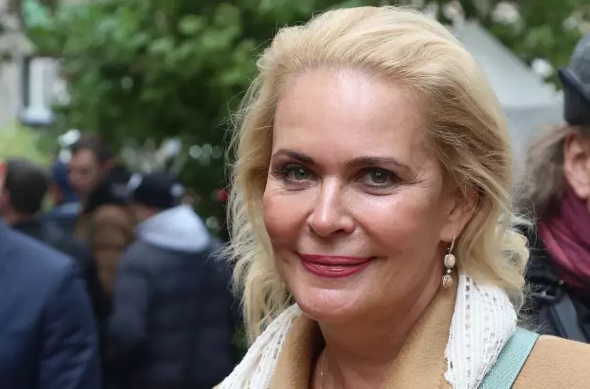 Никаких компромиссов и чувства вины: актриса Алена Яковлева откровенно о возрасте и страшных женщинах