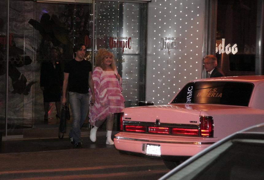 «Люди говорят»: домработница сообщила о тяжелом состоянии Аллы Пугачевой