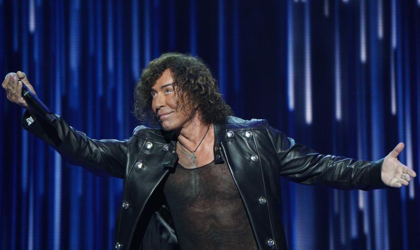 Веки не закрываются, а ноги еле ходят: всплыли подробности о состоянии Валерия Леонтьева