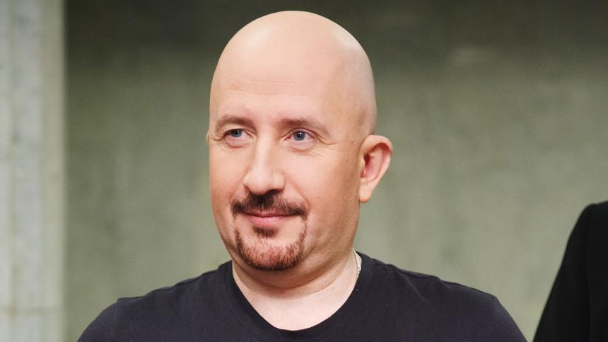 «Истинное продолжение нашей Лизы»: что происходит с 11-летней дочерью Жеки после самоубийства матери