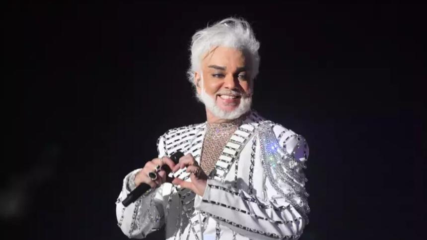 «Какая красивая»: Филипп Киркоров присмотрел невесту для 11-летнего сына Мартина