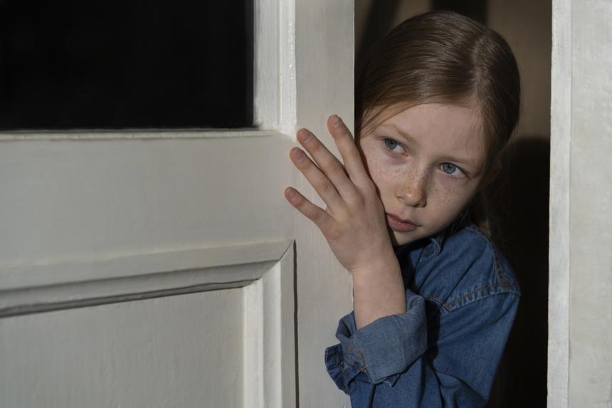 Как перестать переживать за своих детей: советы от мамы пятерых детей Элины Гейман