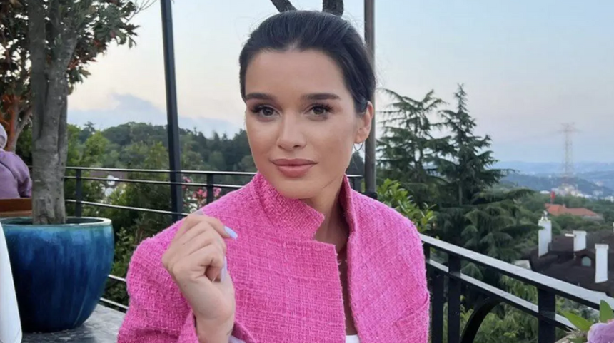 Ксения Бородина поругалась с подписчицей после своего визита в Краснодар