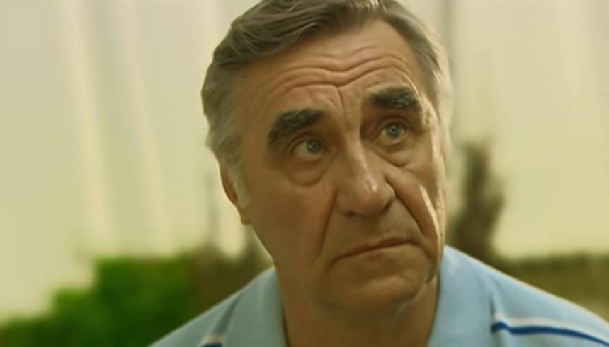 «Мне стыдно было»: актер Васильев рассказал о коллегах по «Сватам» в реальной жизни