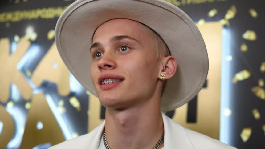 «Переживал, что меня не выпустят»: Даня Милохин раскрыл, кто помог ему быстро покинуть Россию