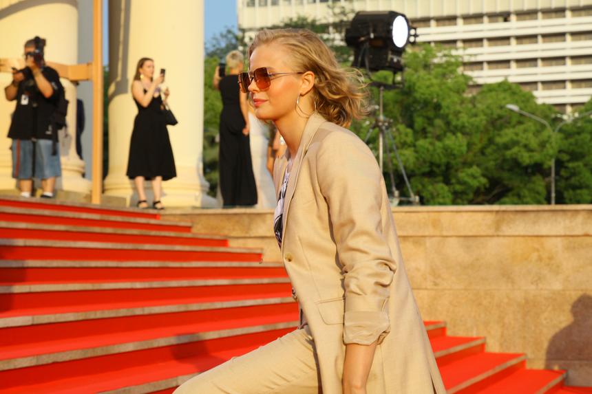 Экс-супруг актрисы Саши Бортич закрутил роман с 20-летней блогершей