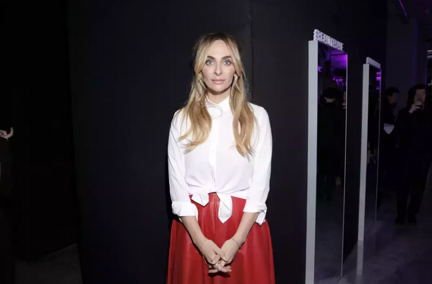 «Действие ботокса подошло к концу»: врач рассказала о серьезных проблемах с лицом Варнавы