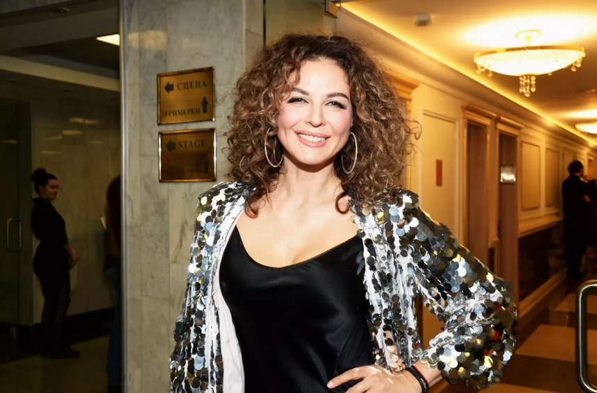 «Жаба задушила»: Наталия Власова рассказала, почему поссорилась с подругой Еленой Ваенгой