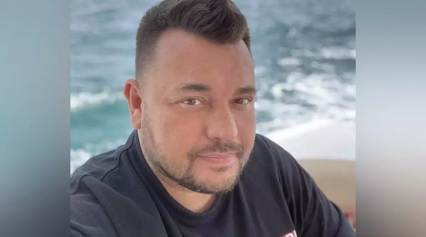 «Все в трауре»: Сергей Жуков прокомментировал смерть клавишника группы