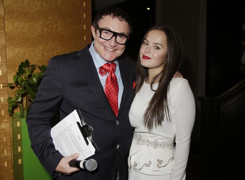 Отговаривала четыре года: 64-летняя мама звезды Comedy Woman сделала пластику лица