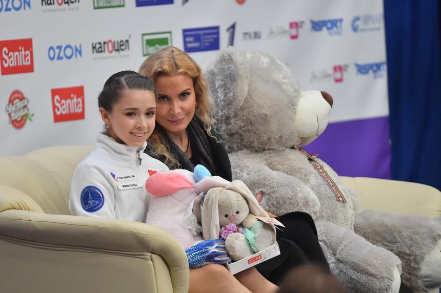 Тренера по фигурному катанию Этери Тутберидзе заметили в Европе