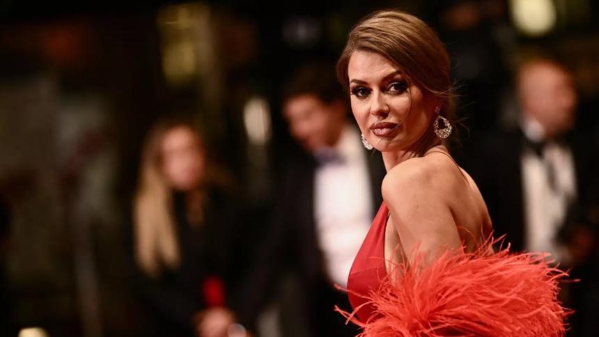 Стала известна личность нового бойфренда Виктории Бони: миллионер младше модели на 13 лет