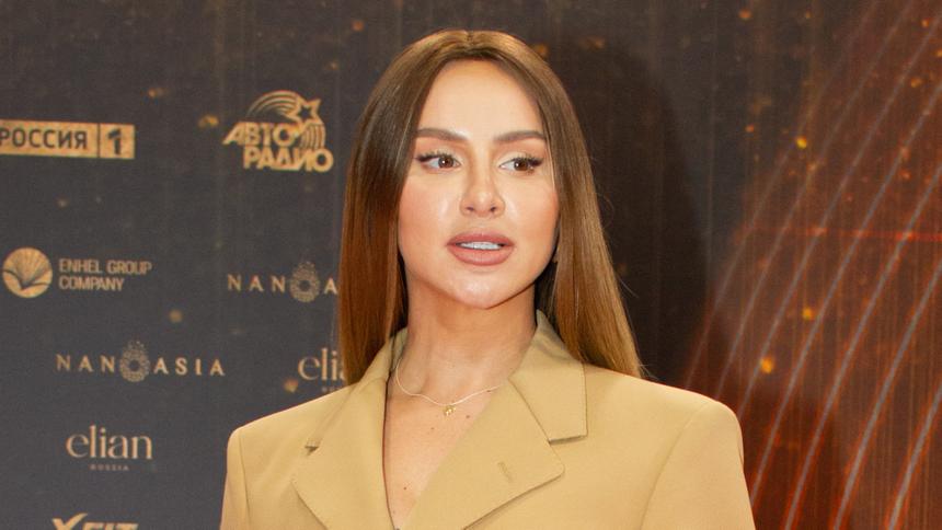 «Мне хотелось плакать»: ANNA ASTI призналась, что ей вызывали врача в разгар выступления