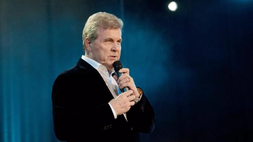 Певец Сергей Арутюнов назвал самого лучшего наставника в «Голосе» за 11 лет